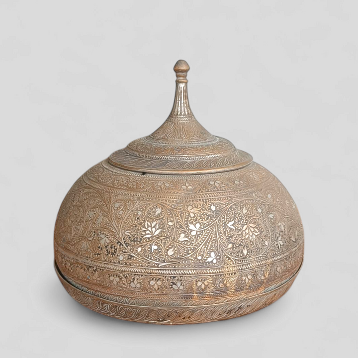 Vintage Khaasdaan