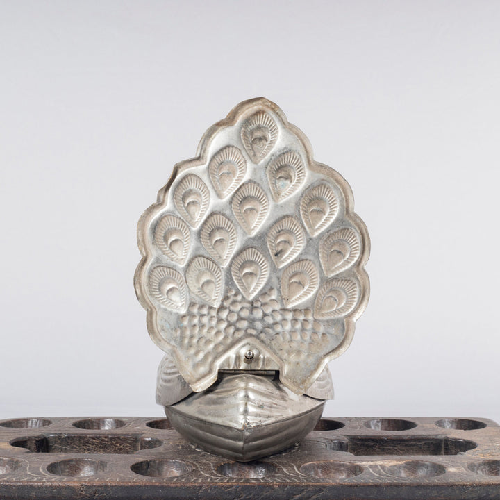 Vintage Peacock Betel Case