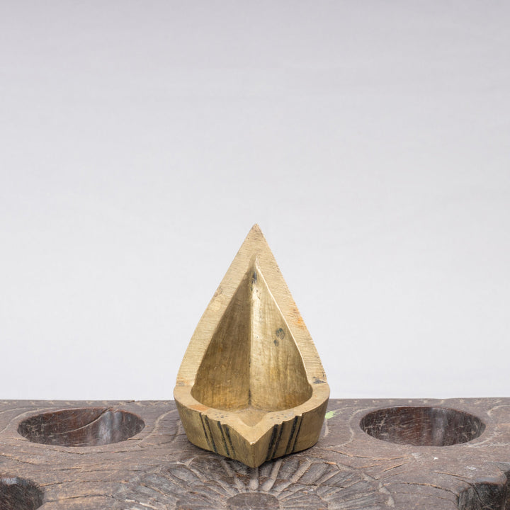 Vintage Brass Mada Lamp - small