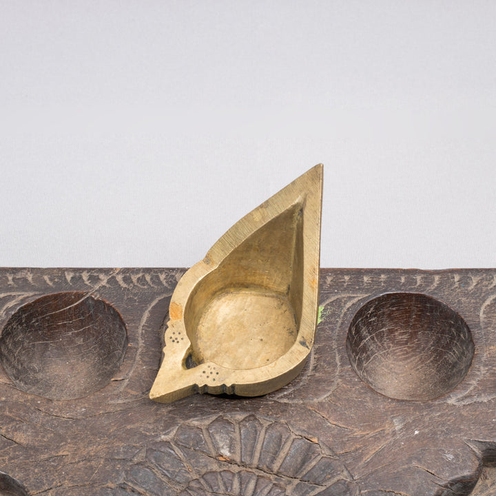 Vintage Brass Mada Lamp - small