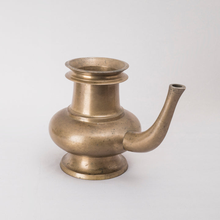Vintage Bronze Kindi