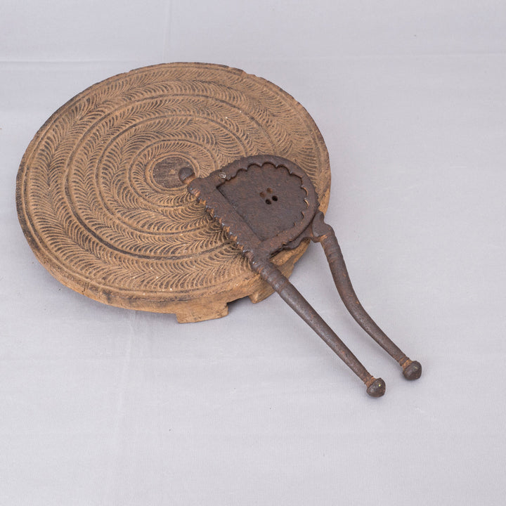Vintage Iron Nut Cracker