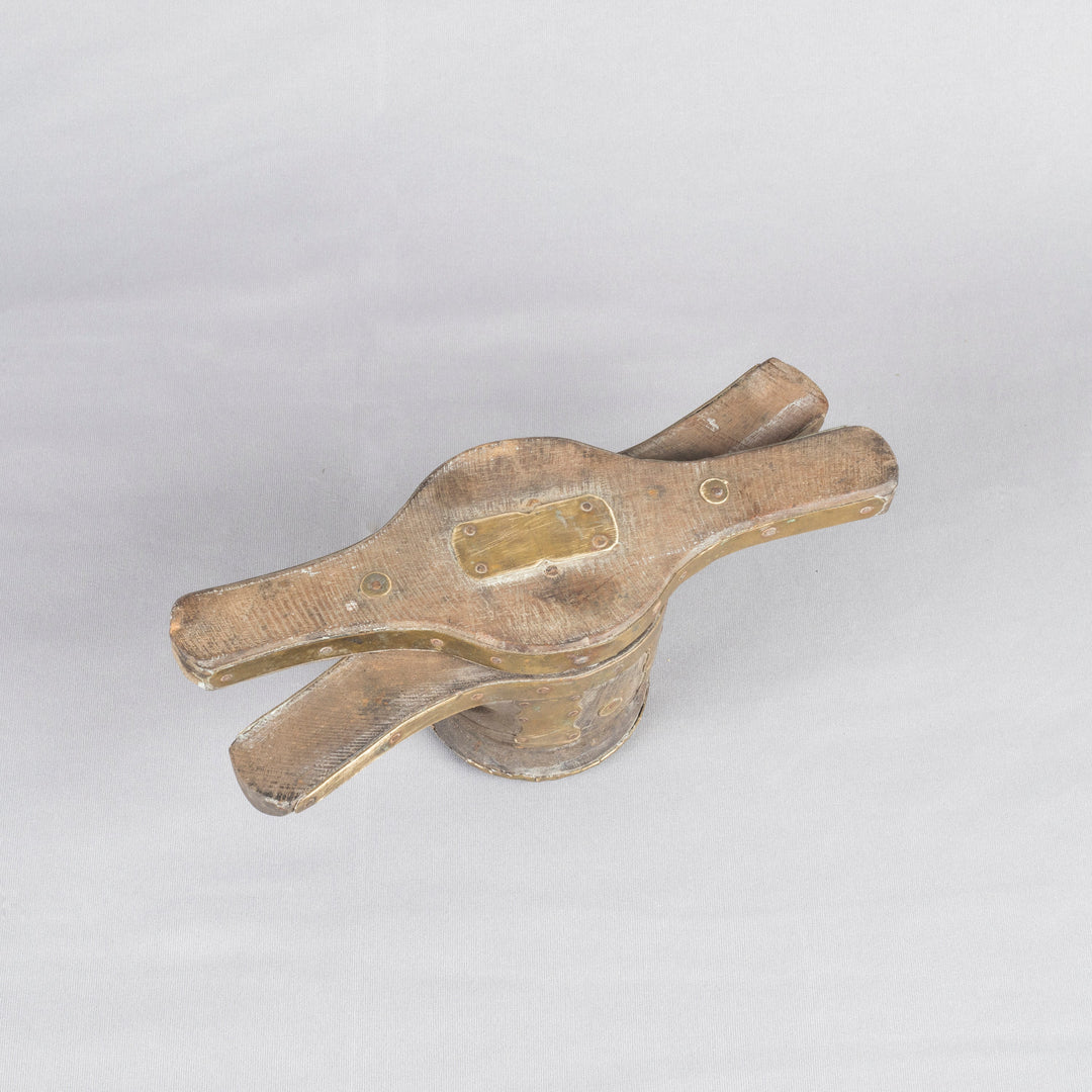 Vintage Wooden Stringhopper