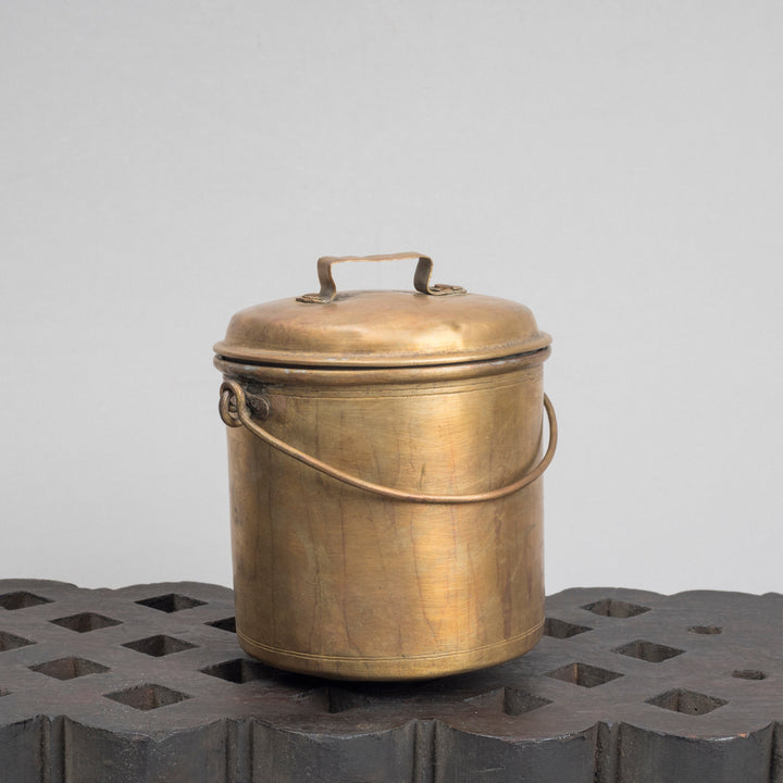 Vintage Brass Thooku